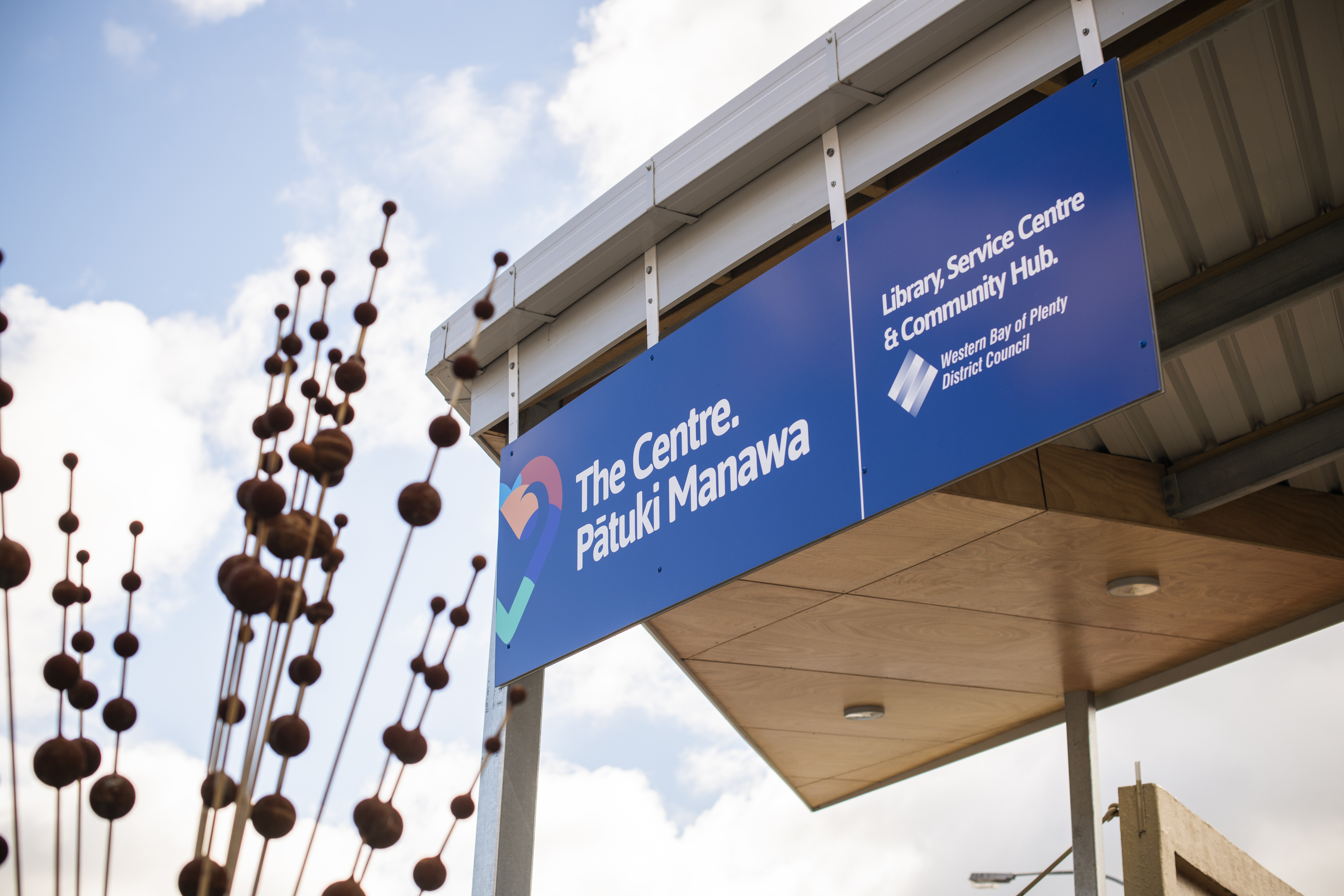 The Centre - Pātuki Manawa along with other libraries, service centres, swimming pools and recycling centres across the District will close at 5pm today, Monday 23 March. 