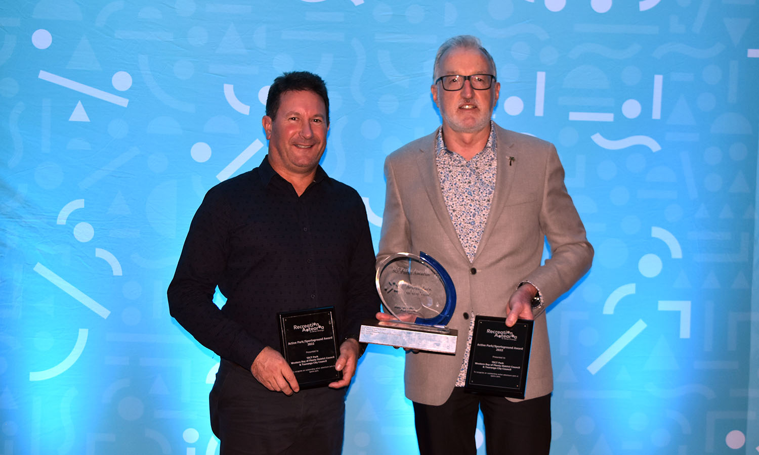 Warren Aitken of Tauranga City Council, and Scott Parker from Western Bay of Plenty District Council accepted the award on behalf of TECT Park.